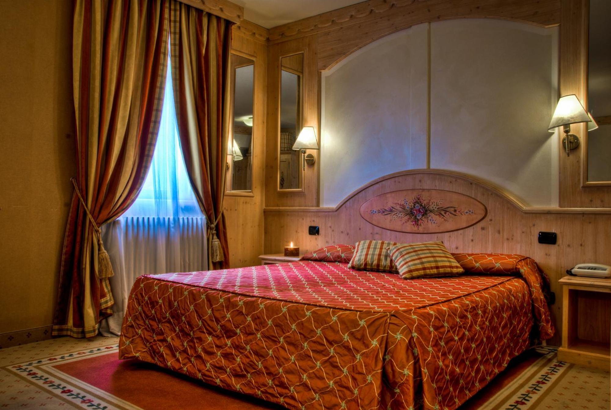 Hotel Rendez Vous Шатійон Екстер'єр фото