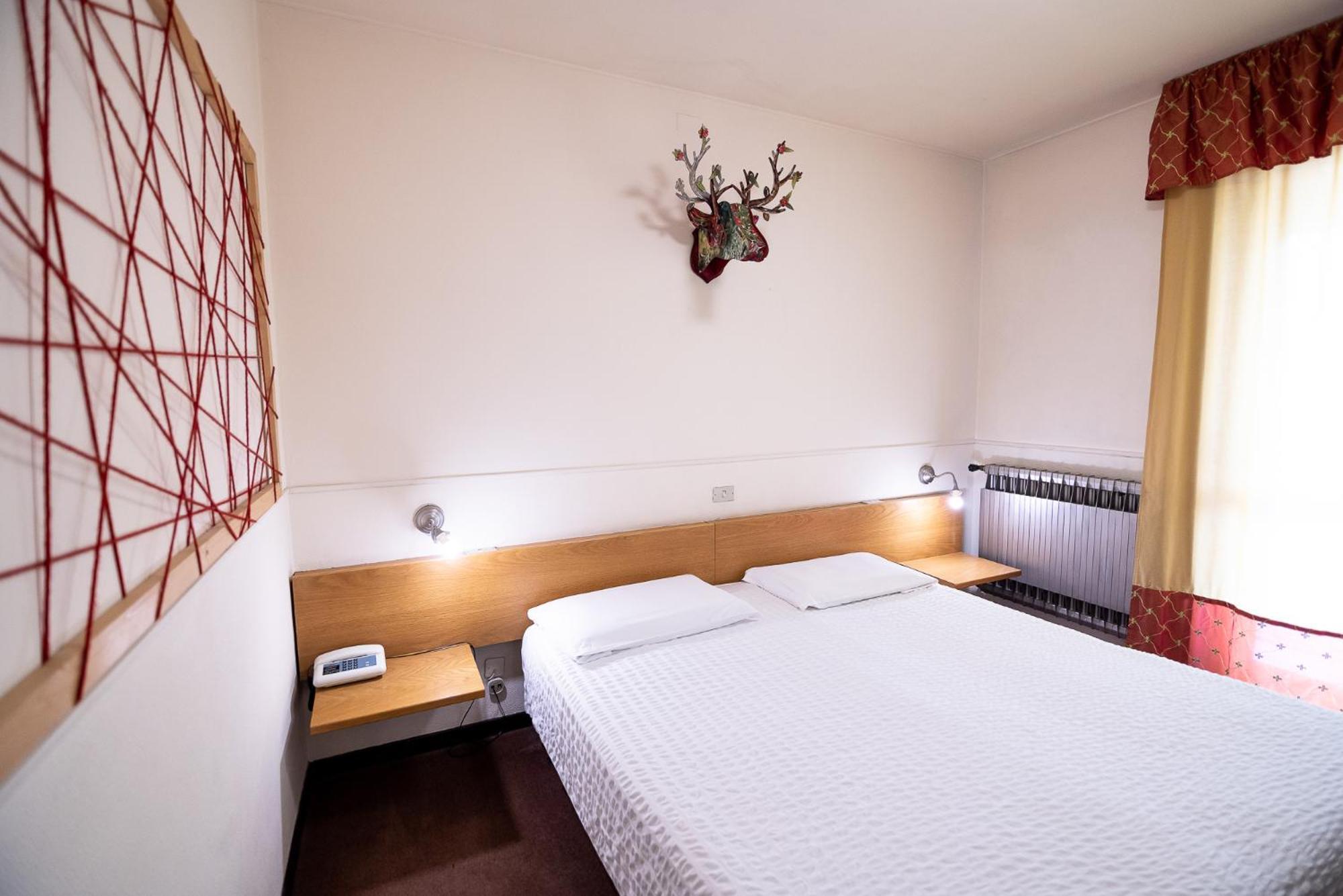 Hotel Rendez Vous Шатійон Екстер'єр фото